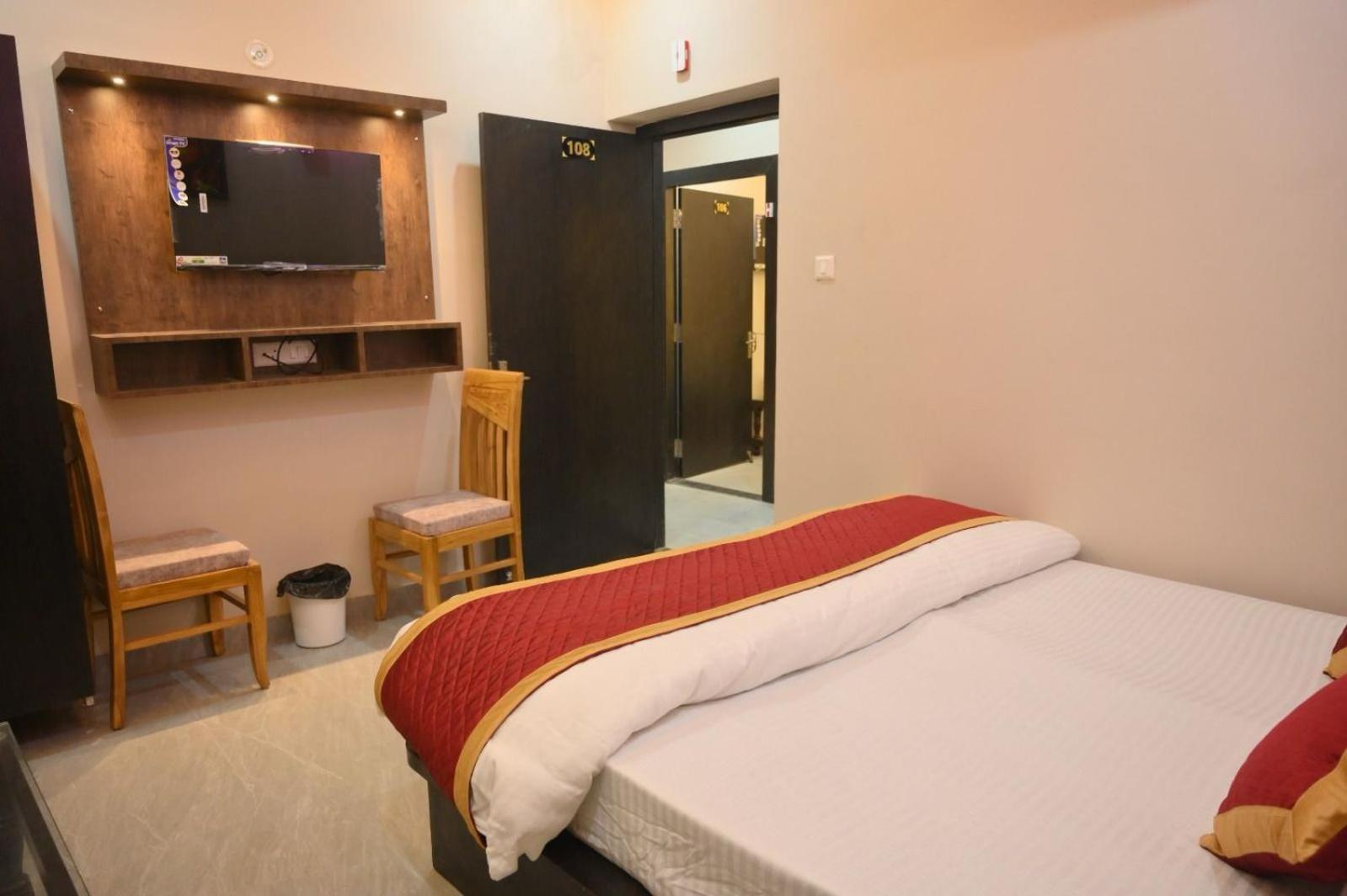 Hotel Ps Residency Benares Buitenkant foto